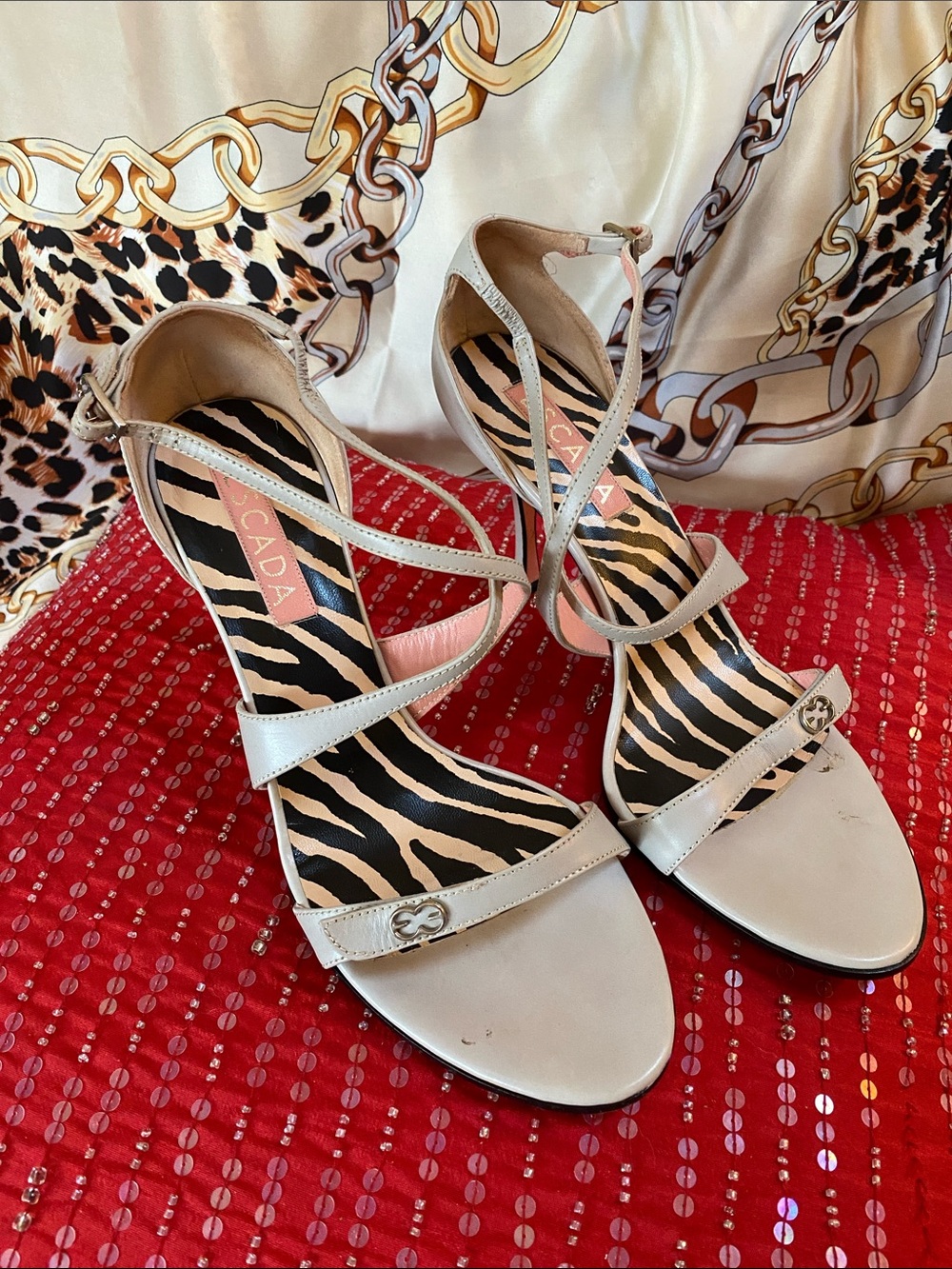 Escada Gray Leather Pink Soles Linings Logo Sandals NWOT